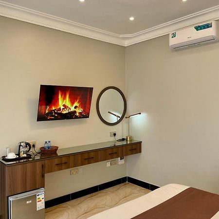 The Nook Boutique Bed and Breakfast Καμπάλα Εξωτερικό φωτογραφία